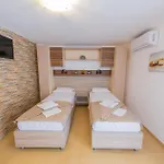 Azzuro Apartments Budva
