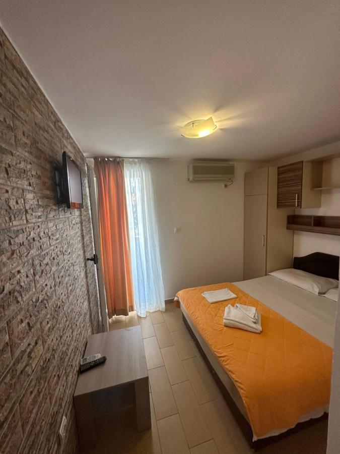 Azzuro * Budva