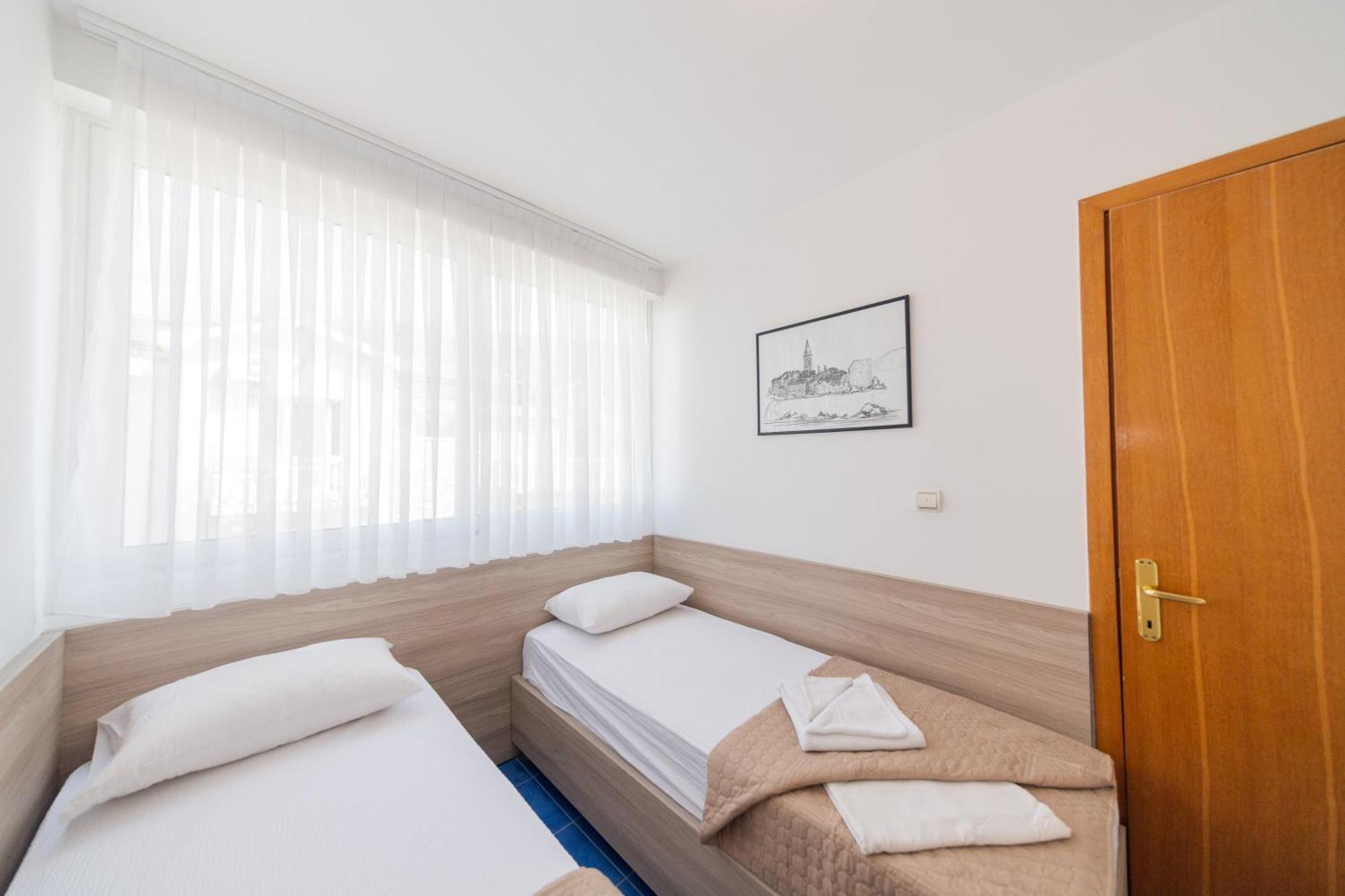 Azzuro Apartament Budva