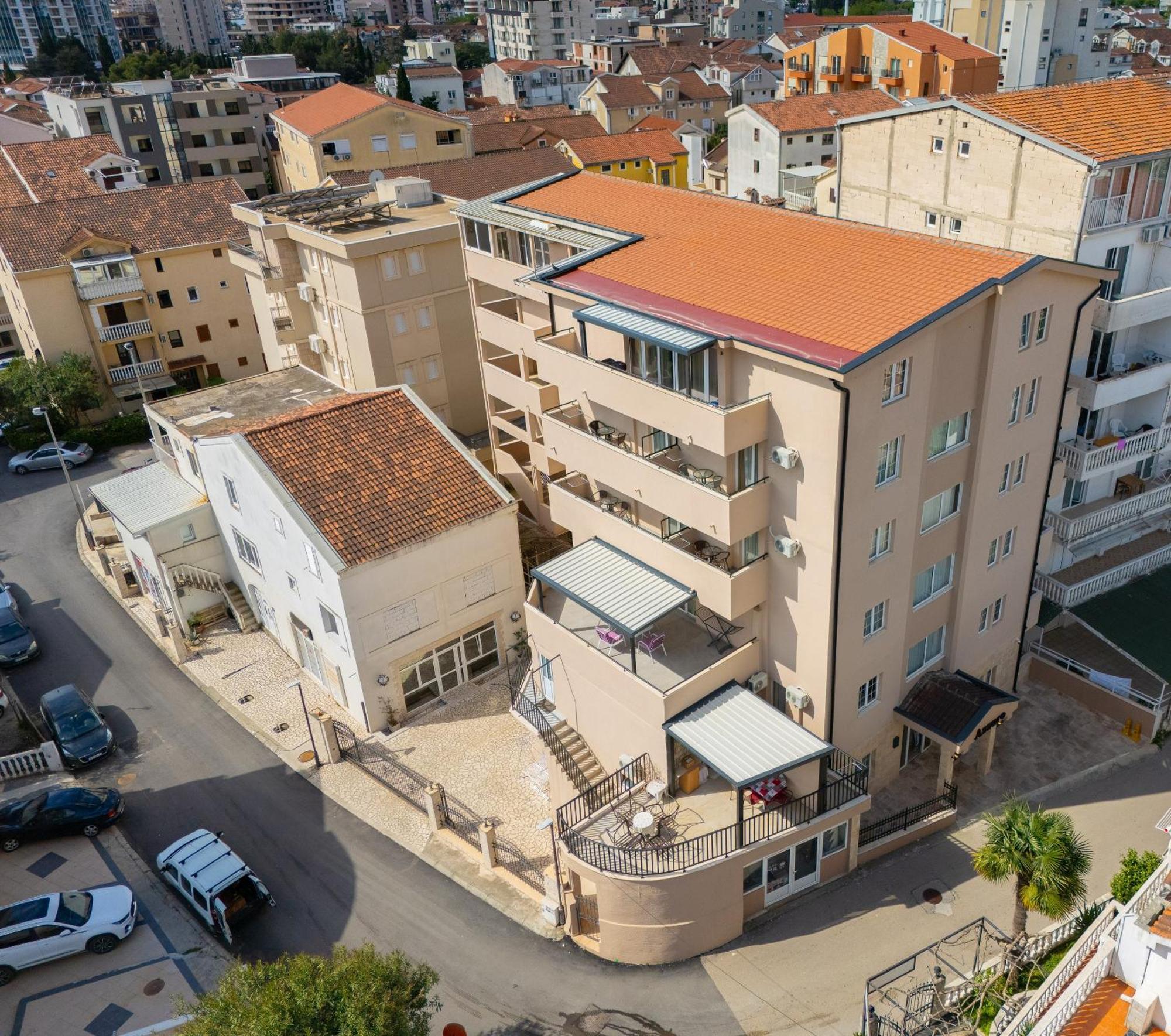 Azzuro Apartament